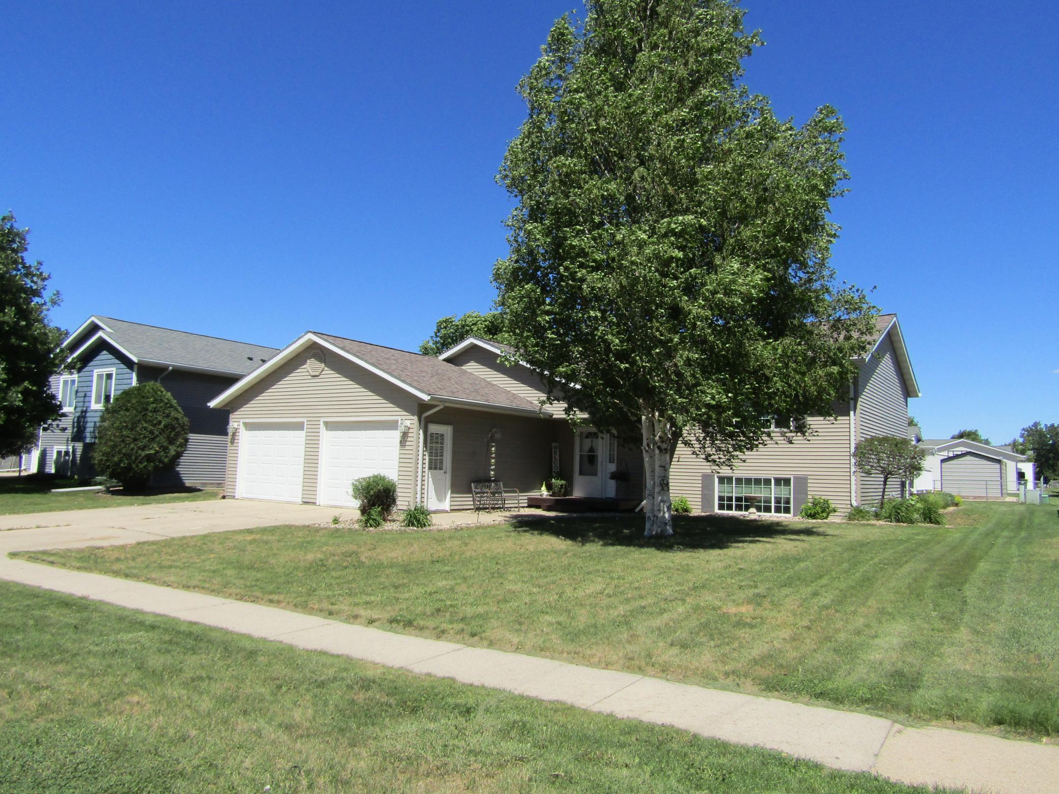 217 London Road Marshall, MN 56258 - Photo 41 of 41