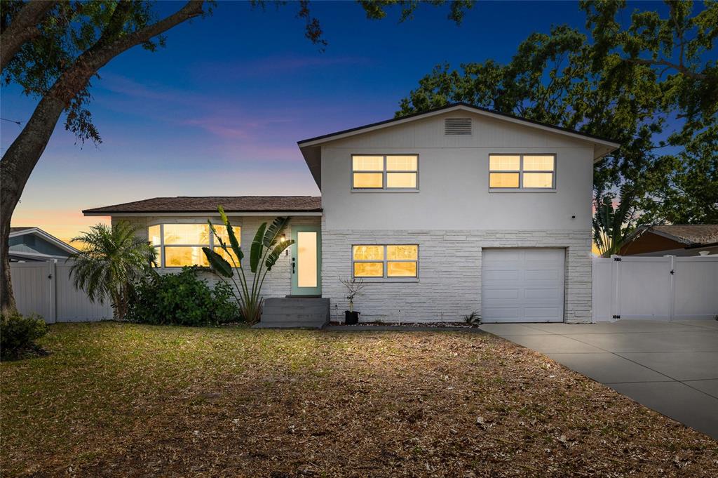 10716 Donbrese Avenue Tampa, FL 33615 - Photo 2 of 38