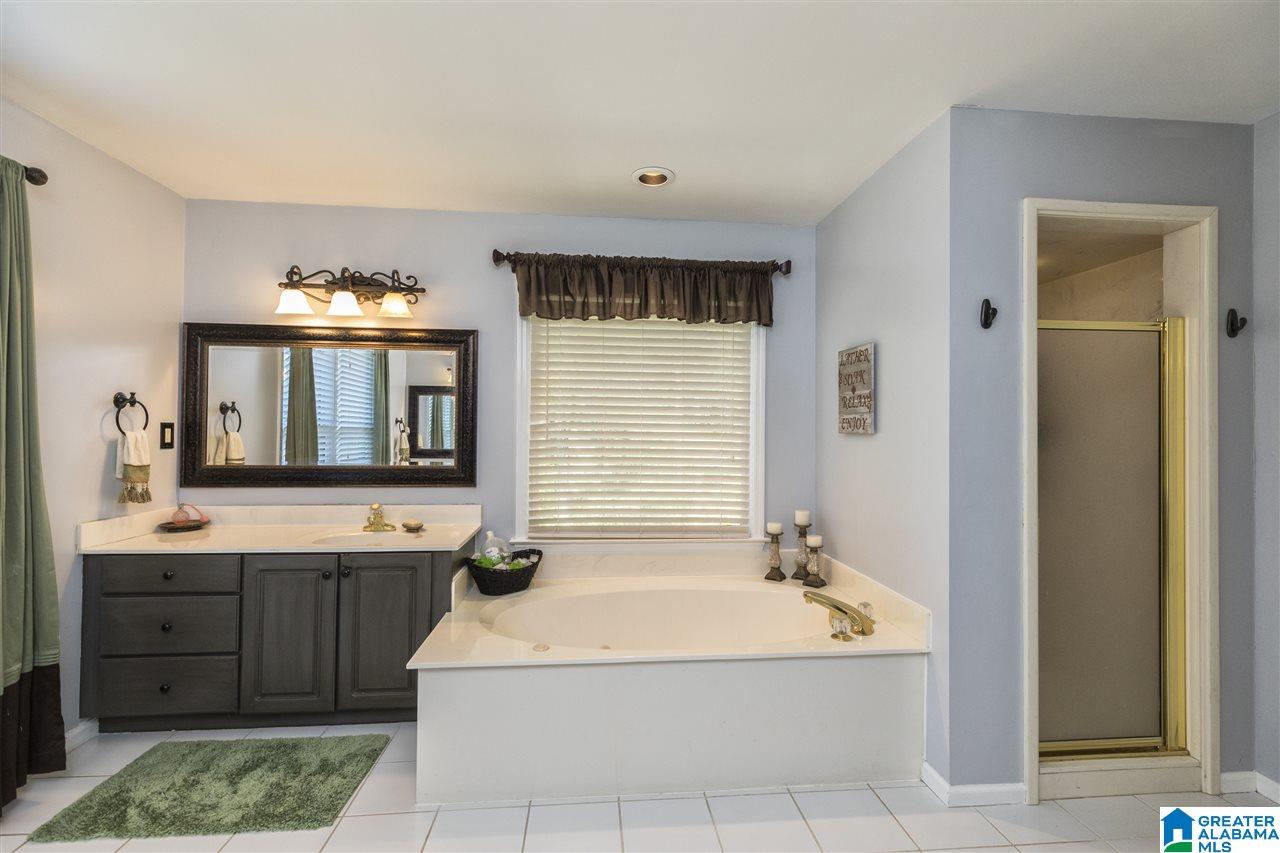1813 Cross Circle Birmingham, AL 35244 - Photo 16 of 28