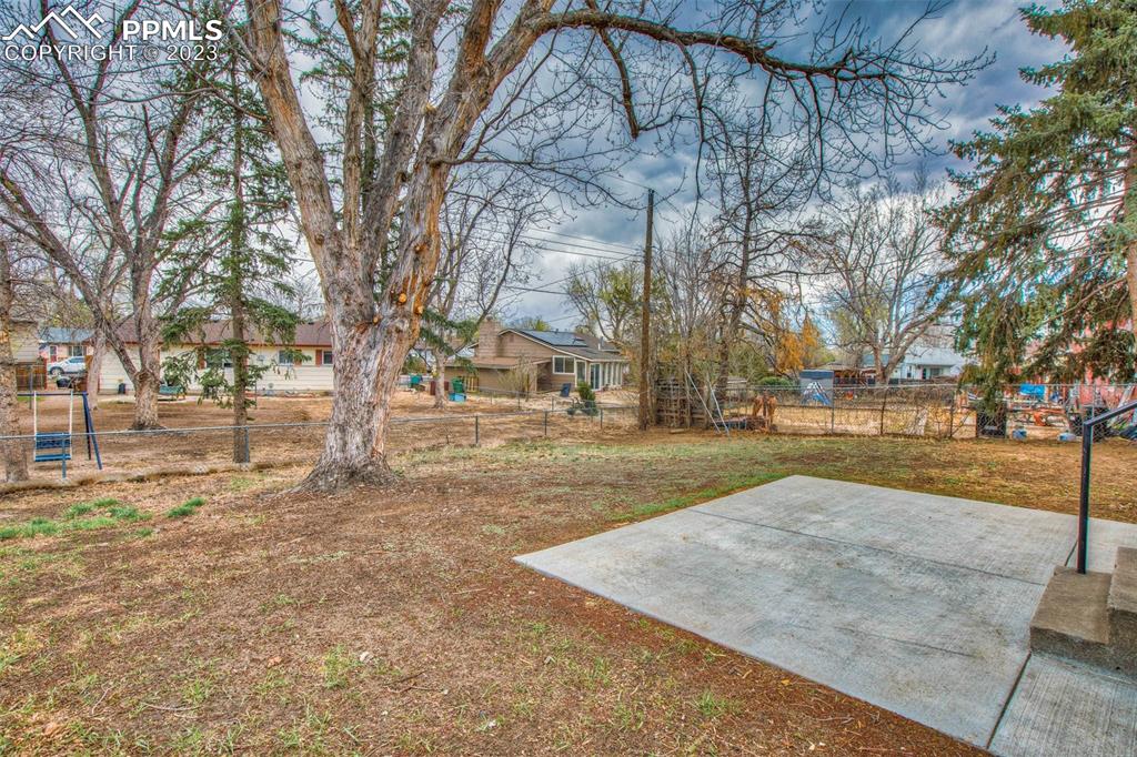 2415 Monterey Road Colorado Springs, CO 80910 - Photo 33 of 36