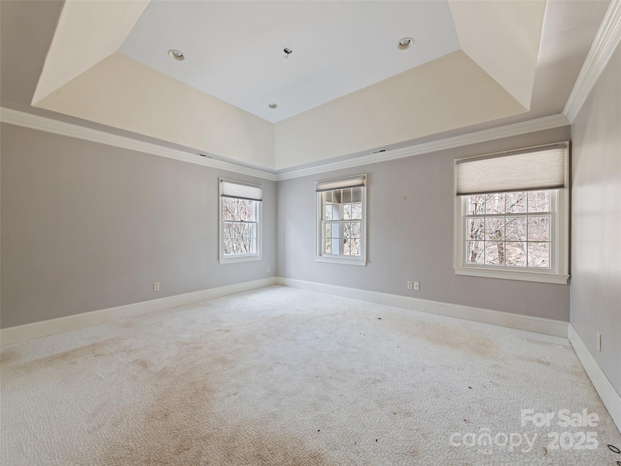 21 Riverbend Street Canton, NC 28716 - Photo 36 of 47 an empty room with windows