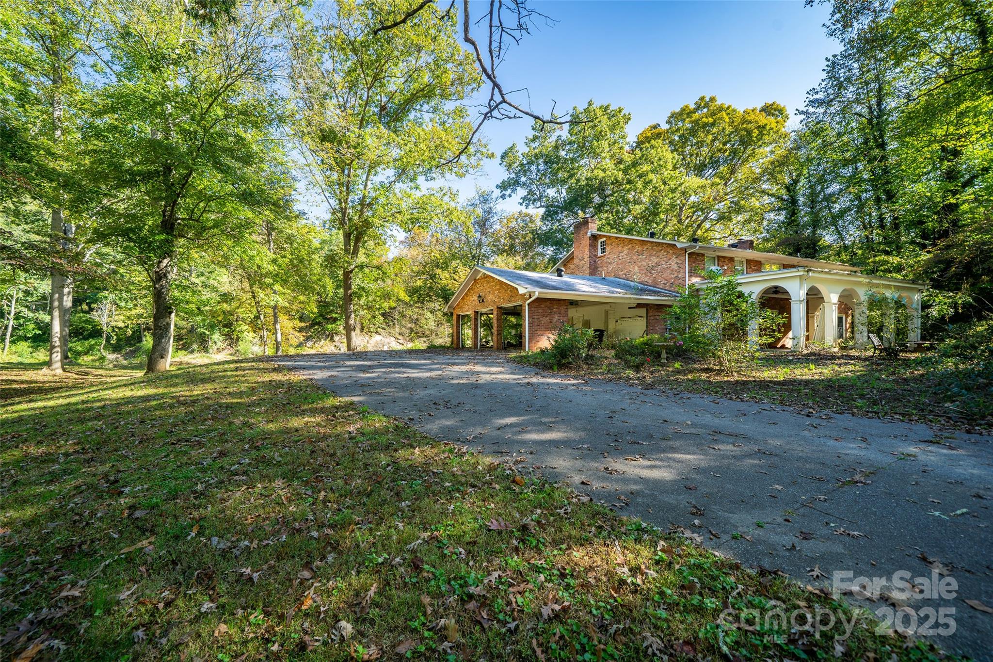 21 Riverbend Street Canton, NC 28716 - Photo 5 of 47 a view of a house with a yard