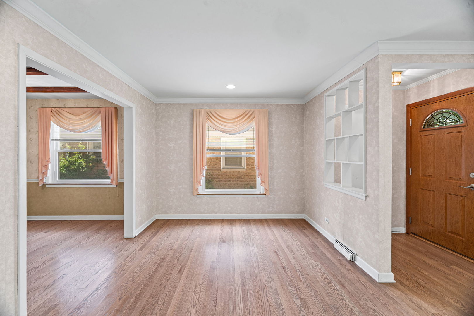 340 Romona Road Wilmette, IL 60091 - Photo 6 of 35