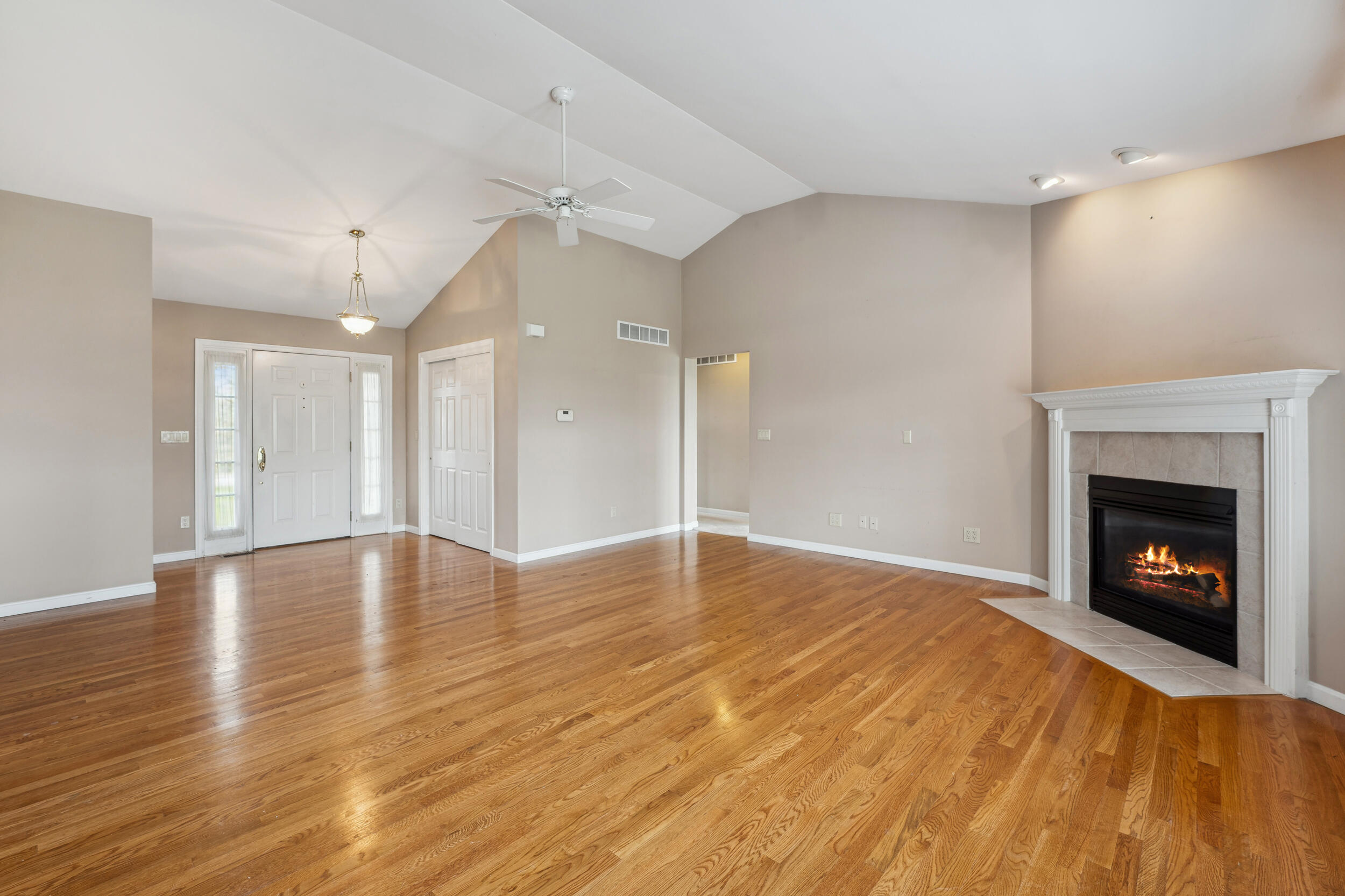 428 Dudley Road Fort Mitchell, KY 41017 - Photo 5 of 39