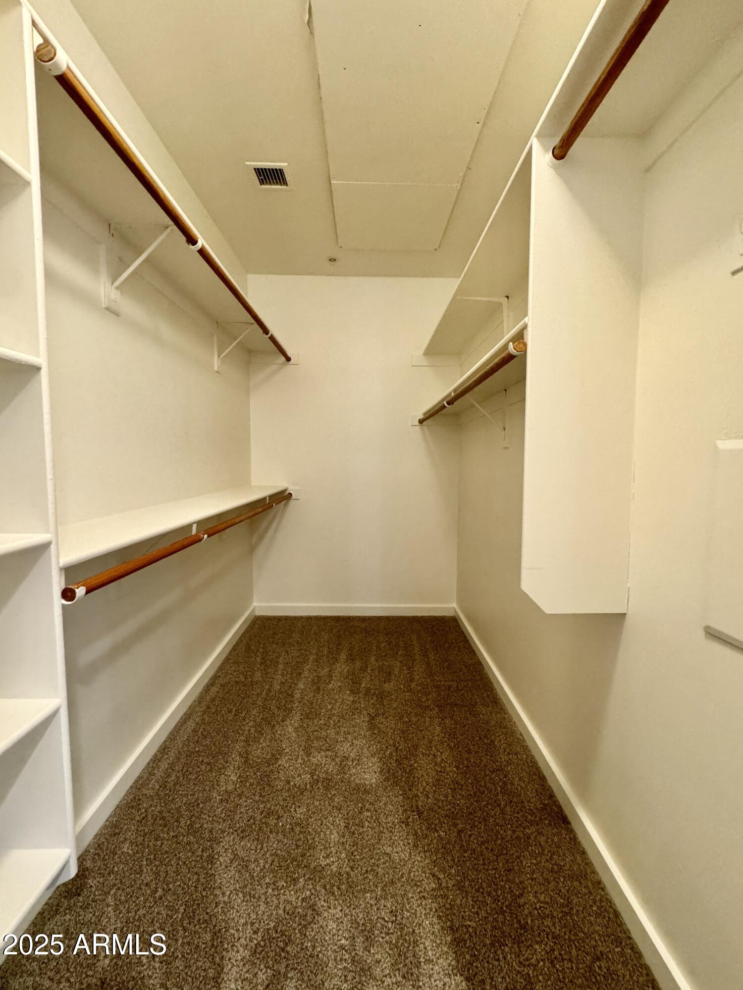 4230 North 21st Street, Unit 12 Phoenix, AZ 85016 - Photo 15 of 17 a view of a big room