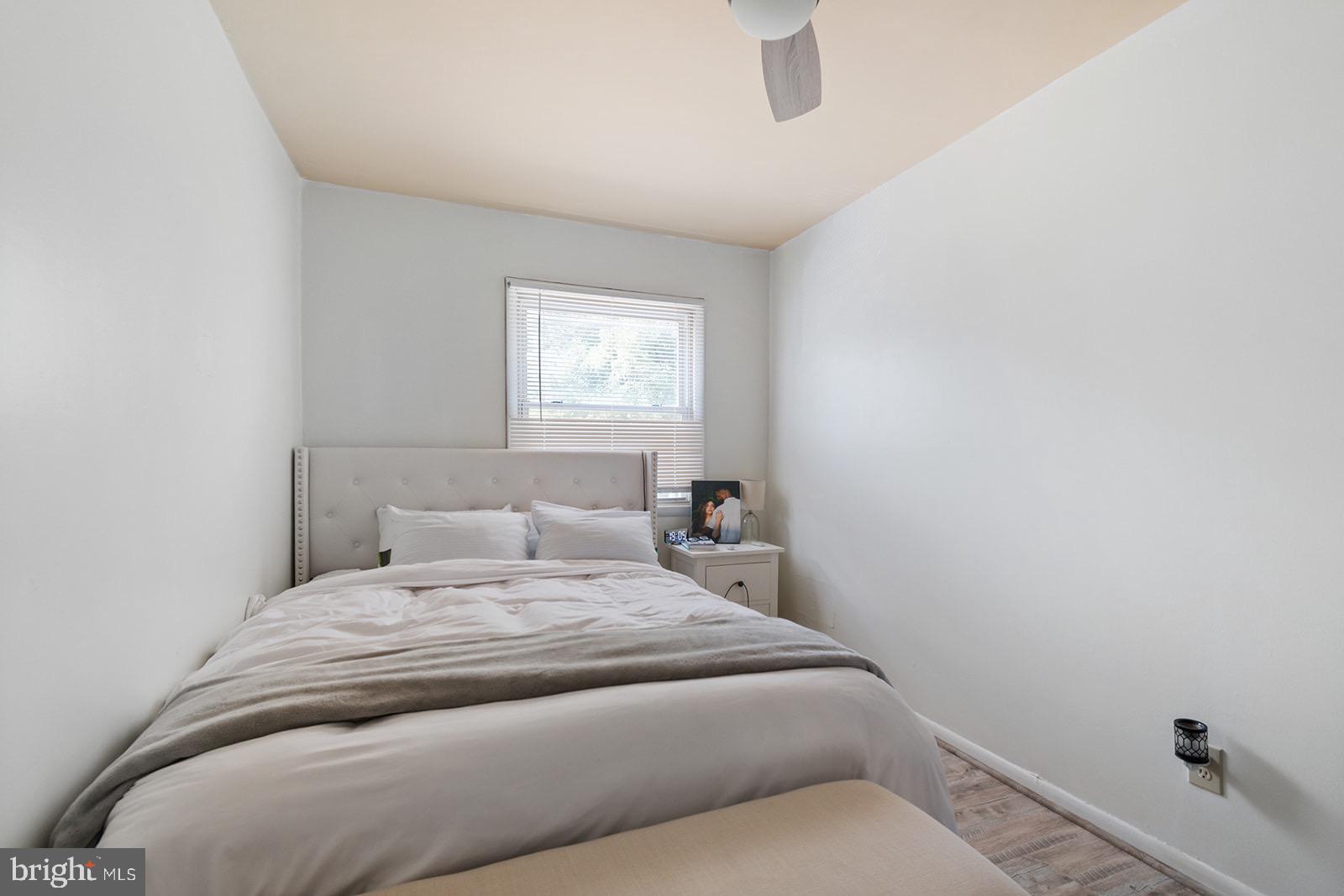 10018 Bridle Road Philadelphia, PA 19116 - Photo 11 of 33