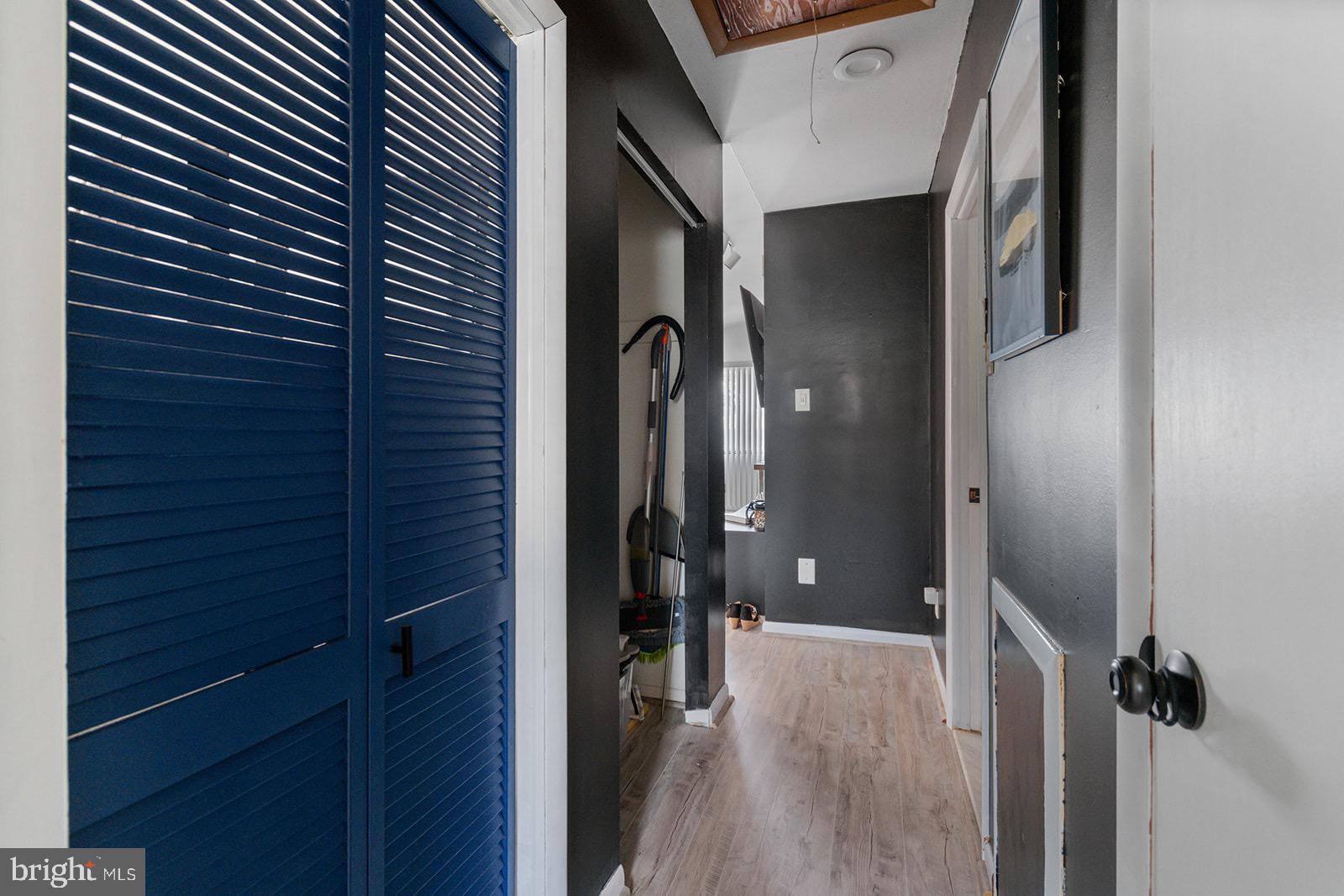 10018 Bridle Road Philadelphia, PA 19116 - Photo 13 of 33