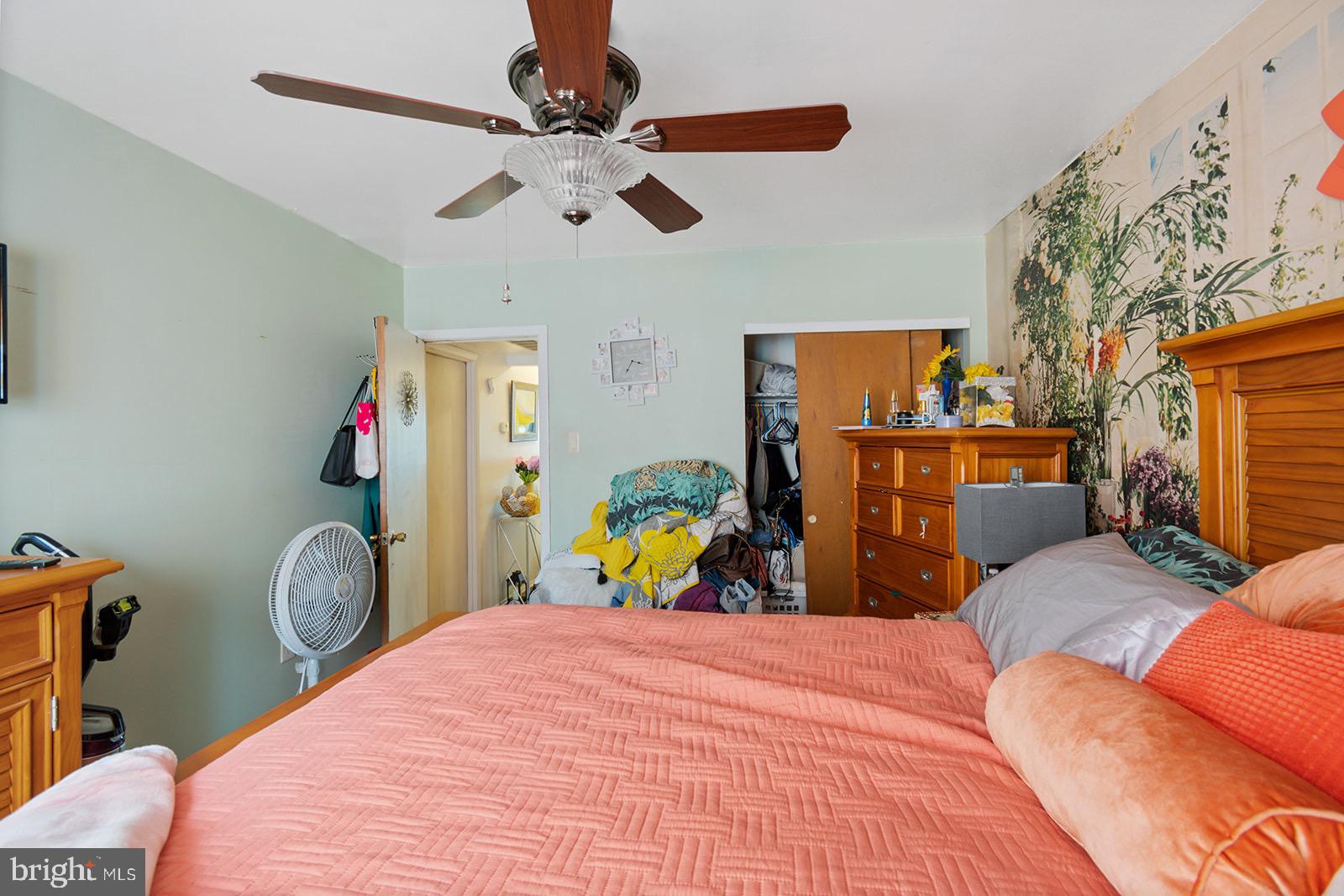 10018 Bridle Road Philadelphia, PA 19116 - Photo 27 of 33