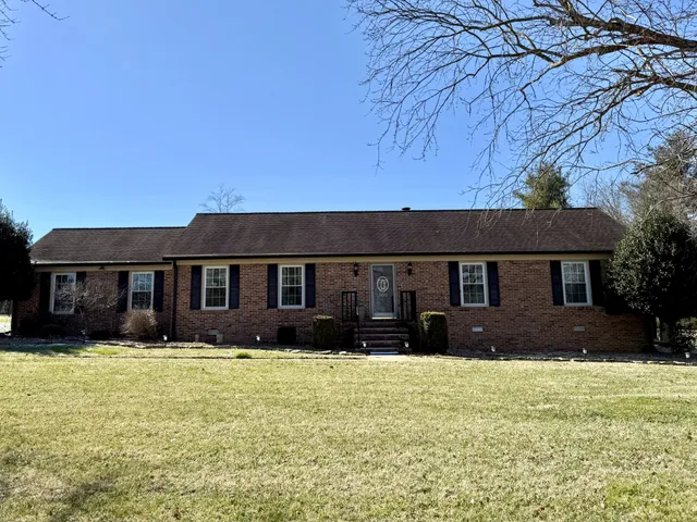 $539,900 | 100 Cardinal Hill Road, Shelbyville, TN 37160