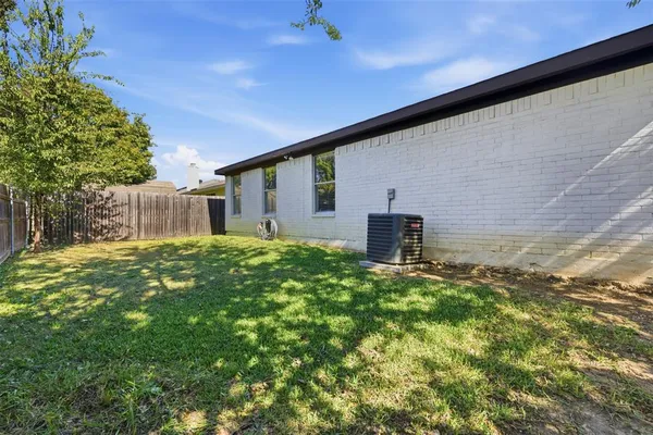 $310,000 | 8105 Cannonwood Drive, Fort Worth, TX 76137