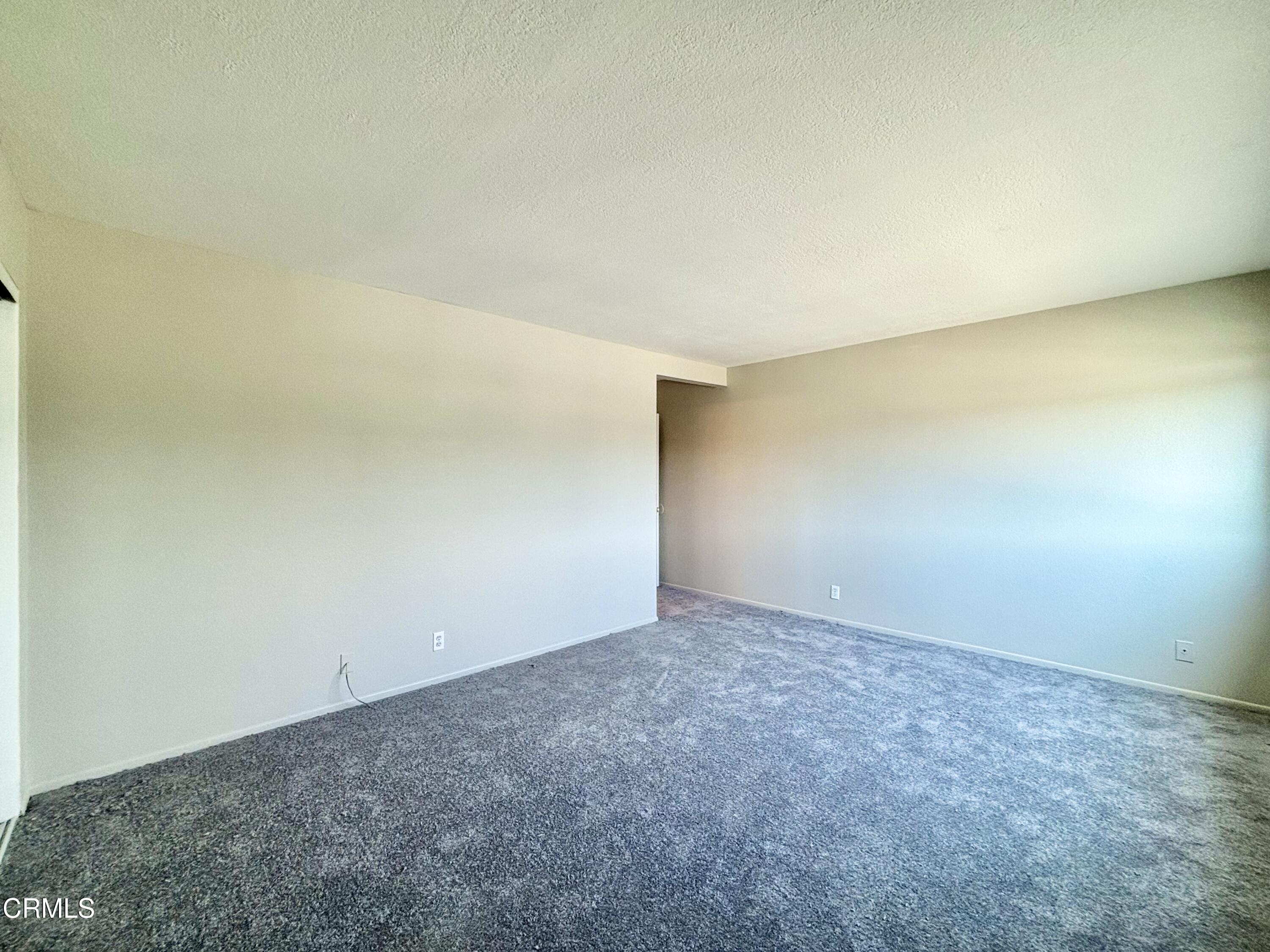 1701 Kelp Street Oxnard, CA 93035 - Photo 17 of 26 IMG_E3177