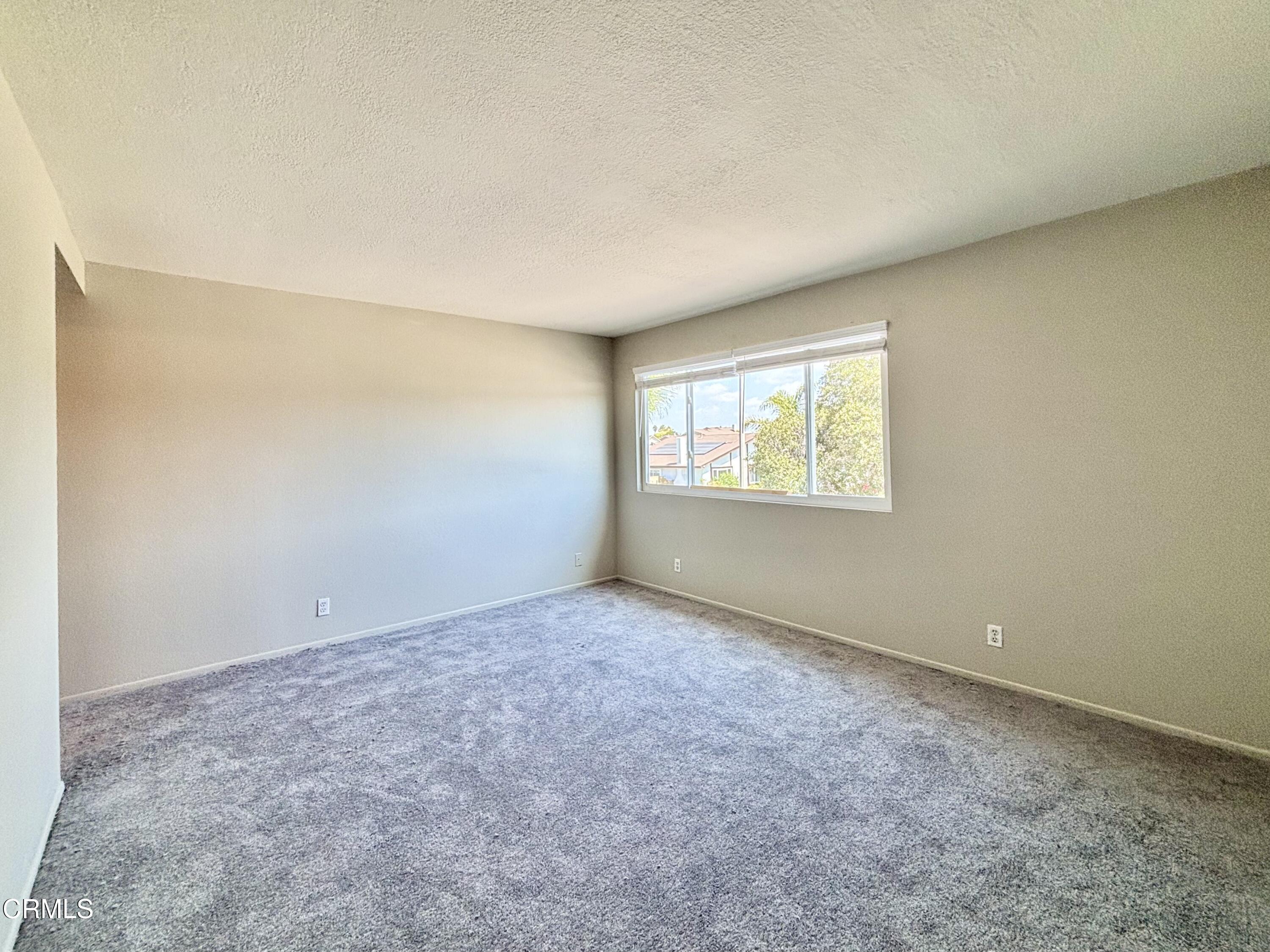 1701 Kelp Street Oxnard, CA 93035 - Photo 18 of 26 IMG_E3178