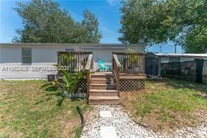$214,000 | 4018 Caloosa Loop, LaBelle, FL 33935