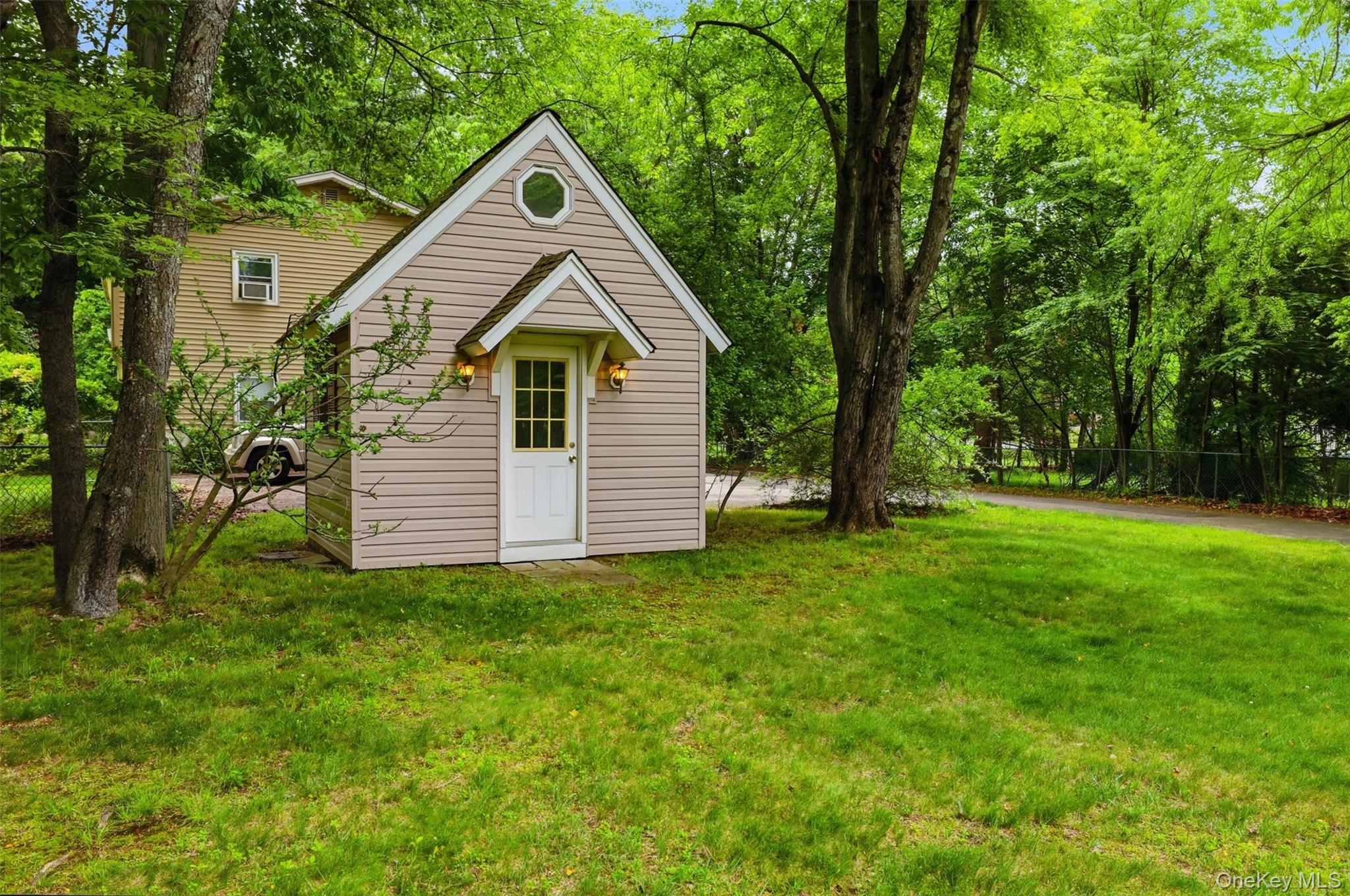 226 Ehrhardt Road Pearl River, NY 10965 - Photo 33 of 43