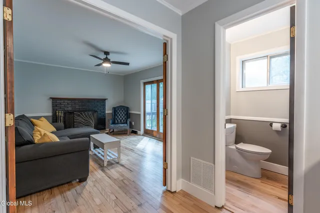 $3,100 | 3 Heather Lane, Saratoga Springs, NY 12866