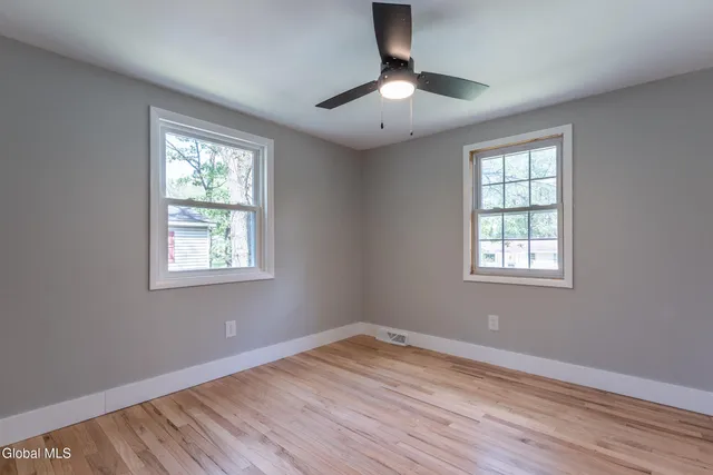 $3,100 | 3 Heather Lane, Saratoga Springs, NY 12866