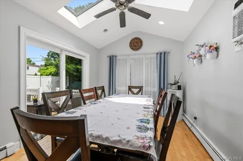 $659,000 | 512 Farm Ranch Road East, Bethpage, NY 11714