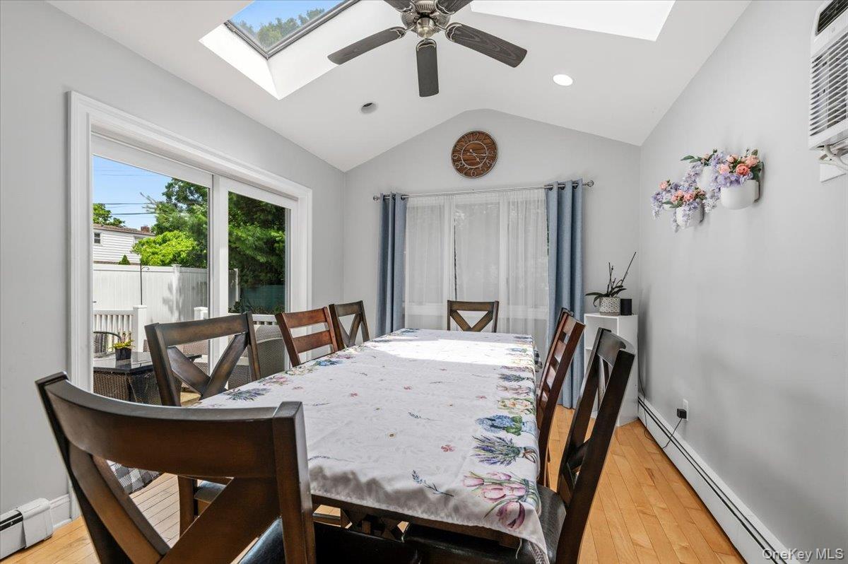 512 Farm Ranch Road East Bethpage, NY 11714 - Photo 10 of 23
