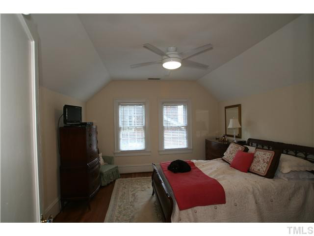 205 East Whitaker Mill Road Raleigh, NC 27608 - Photo 14 of 16 Photo 15