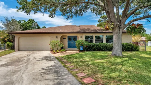 $569,900 | 2974 163rd Terrace, Clearwater, FL 33760