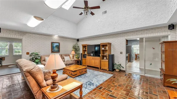 $569,900 | 2974 163rd Terrace, Clearwater, FL 33760