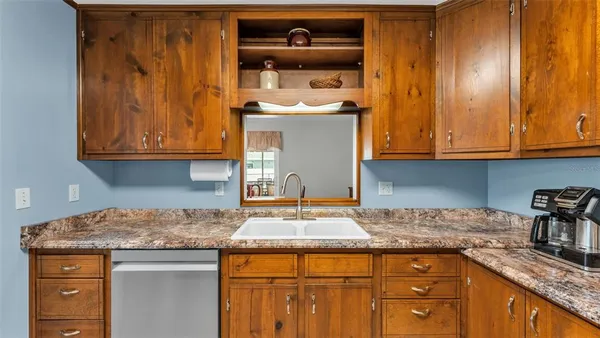 $569,900 | 2974 163rd Terrace, Clearwater, FL 33760