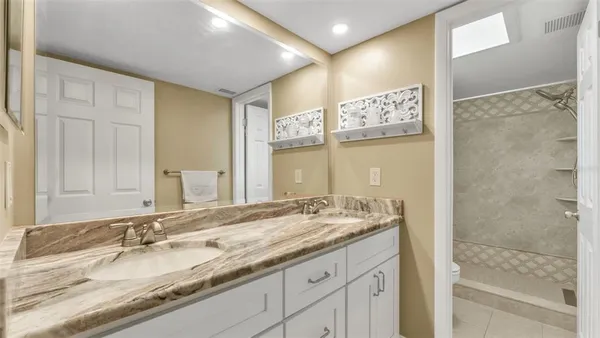 $569,900 | 2974 163rd Terrace, Clearwater, FL 33760