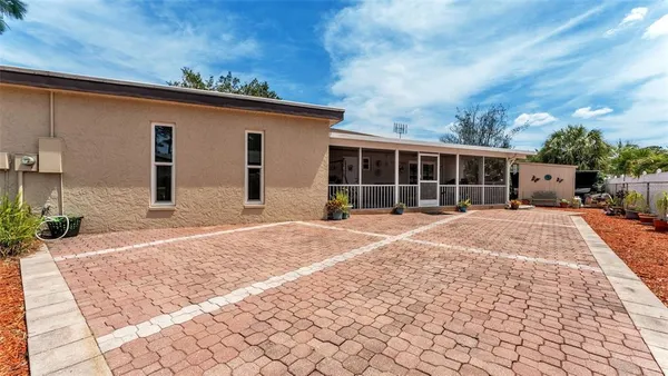 $569,900 | 2974 163rd Terrace, Clearwater, FL 33760