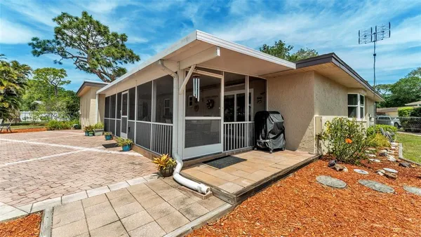 $569,900 | 2974 163rd Terrace, Clearwater, FL 33760