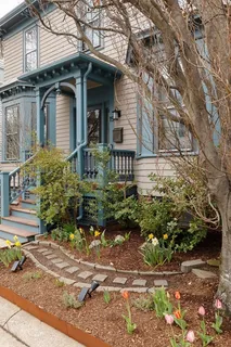 $2,295,000 | 15 Park Avenue, Somerville, MA 02144