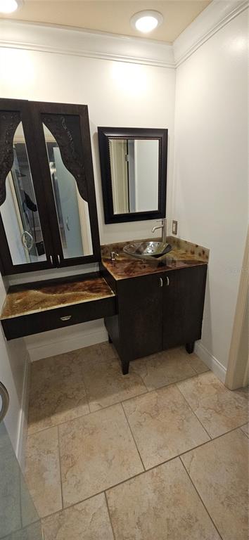 701 Poinsettia Road, Unit 126 Belleair, FL 33756 - Photo 14 of 24