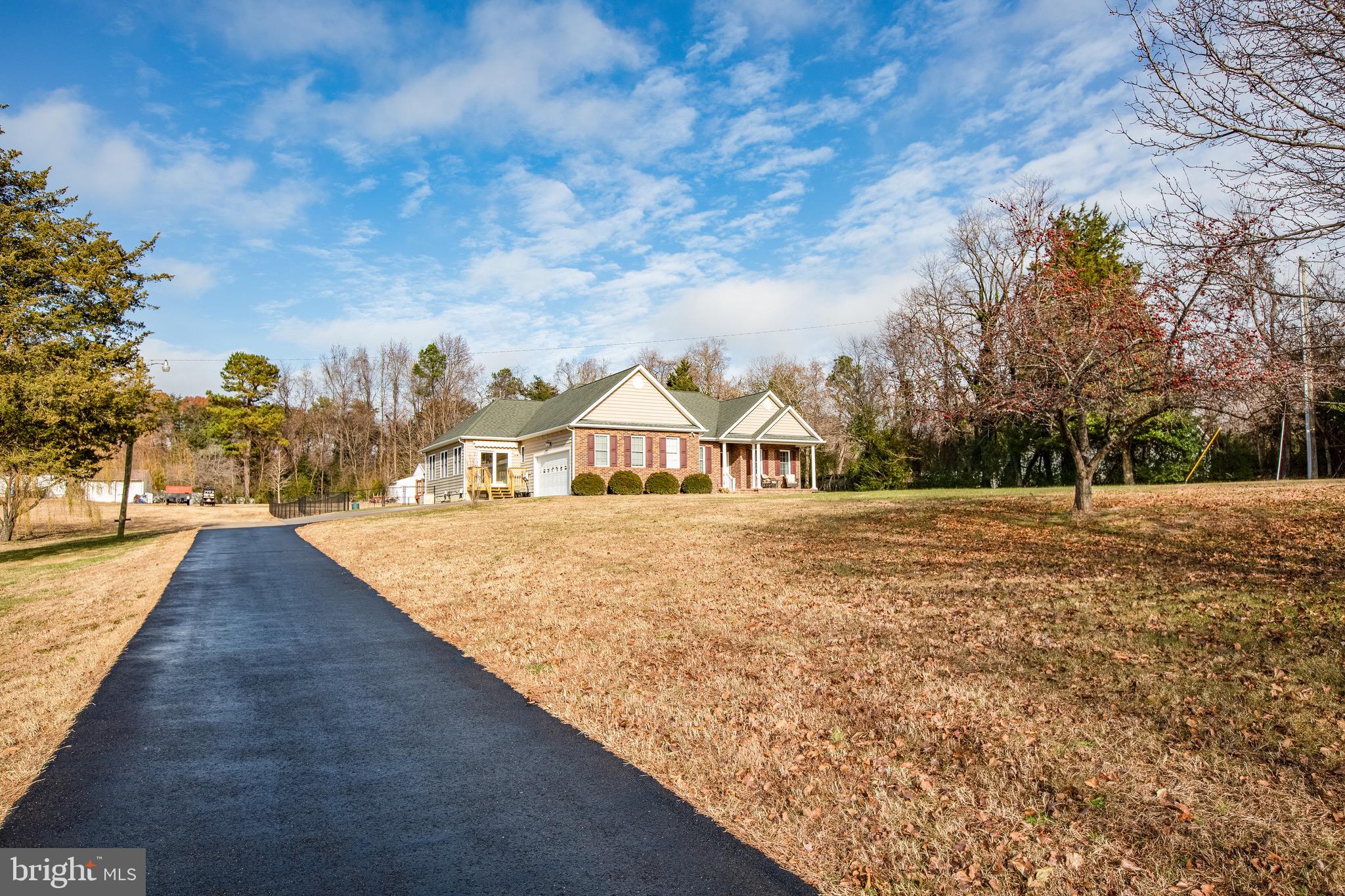 12089 Ridge Road King George, VA 22485 - Photo 4 of 66 Gallery Image 4