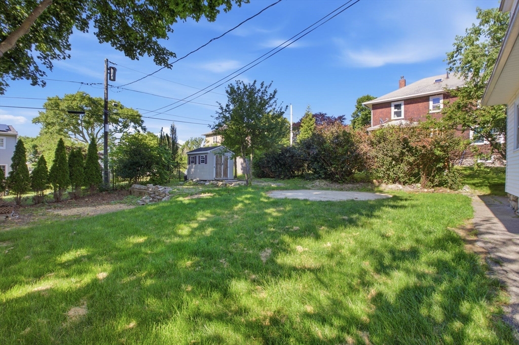 6 Ashburnham Road Worcester, MA 01605 - Photo 15 of 20