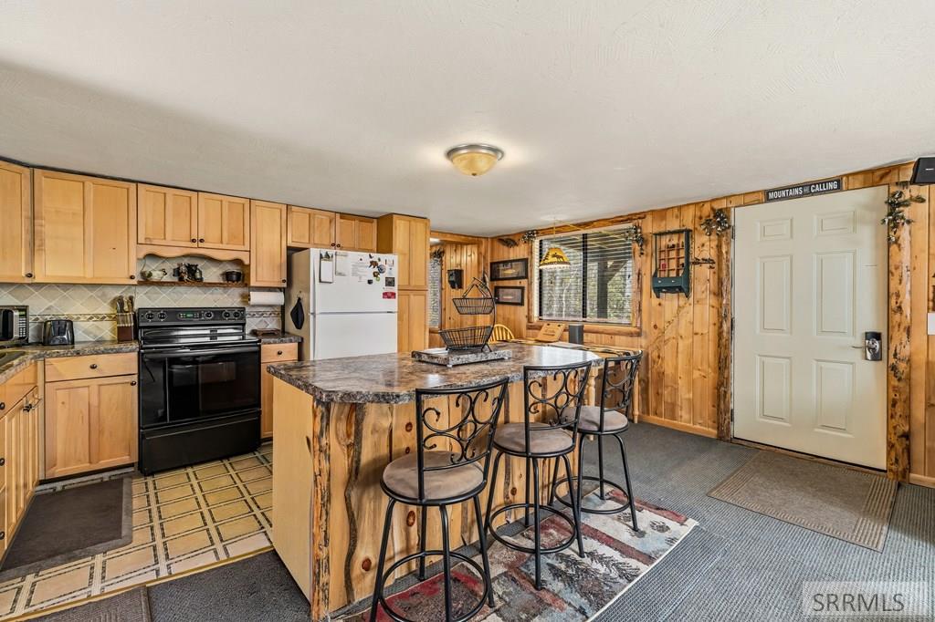 4043 Kiowa Road Island Park, ID 83429 - Photo 15 of 42