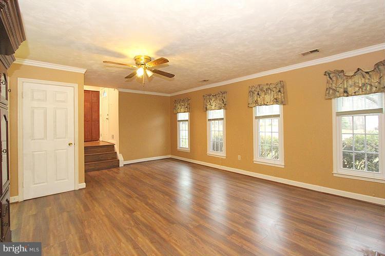 12344 Coleraine Court Reston, VA 20191 - Photo 22 of 30 Basement