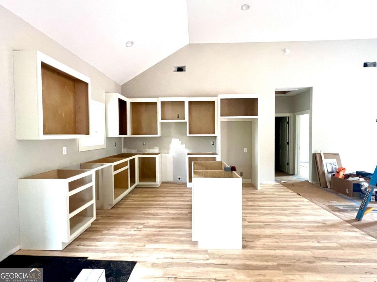 79 Gholston Extension Comer, GA 30629 - Photo 2 of 14