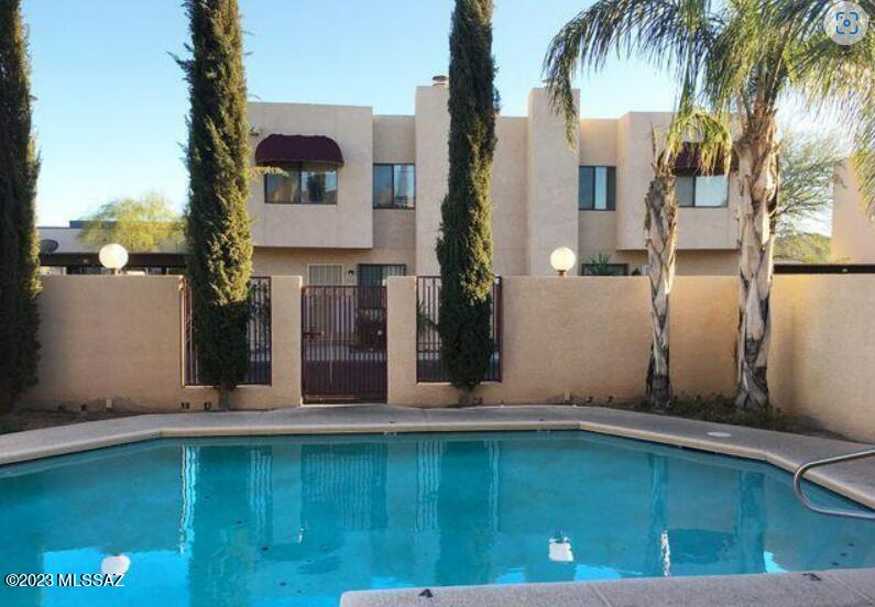 108 East Pastime Road Tucson, AZ 85705 - Photo 3 of 22