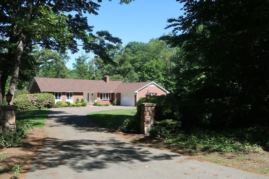 78 Russellville Road Southampton, MA 01073 - Photo 1 of 30 Gallery Image 1