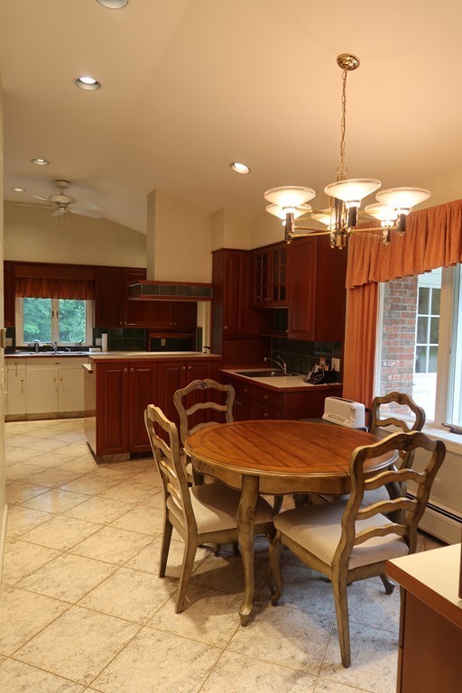 78 Russellville Road Southampton, MA 01073 - Photo 6 of 30 Gallery Image 6