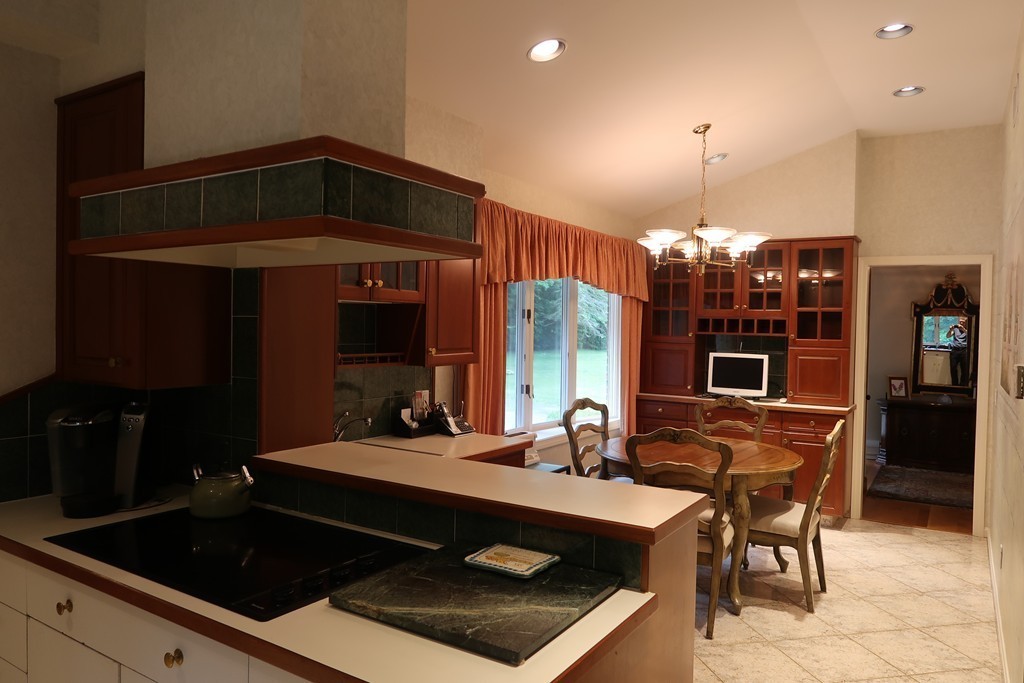 78 Russellville Road Southampton, MA 01073 - Photo 8 of 30 Gallery Image 8