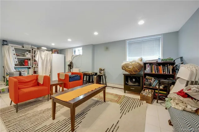 $4,500 | 570 North Barry Avenue, Unit LEFT, Mamaroneck, NY 10543