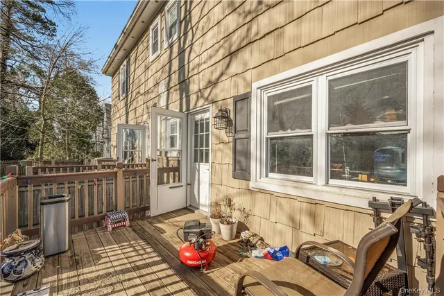 $4,500 | 570 North Barry Avenue, Unit LEFT, Mamaroneck, NY 10543