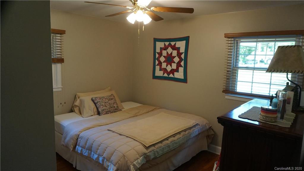 118 Liberty Road Candler, NC 28715 - Photo 16 of 23 Gallery Image 16