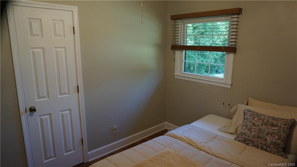 118 Liberty Road Candler, NC 28715 - Photo 17 of 23 Gallery Image 17
