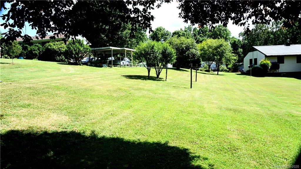 118 Liberty Road Candler, NC 28715 - Photo 6 of 23 Gallery Image 6