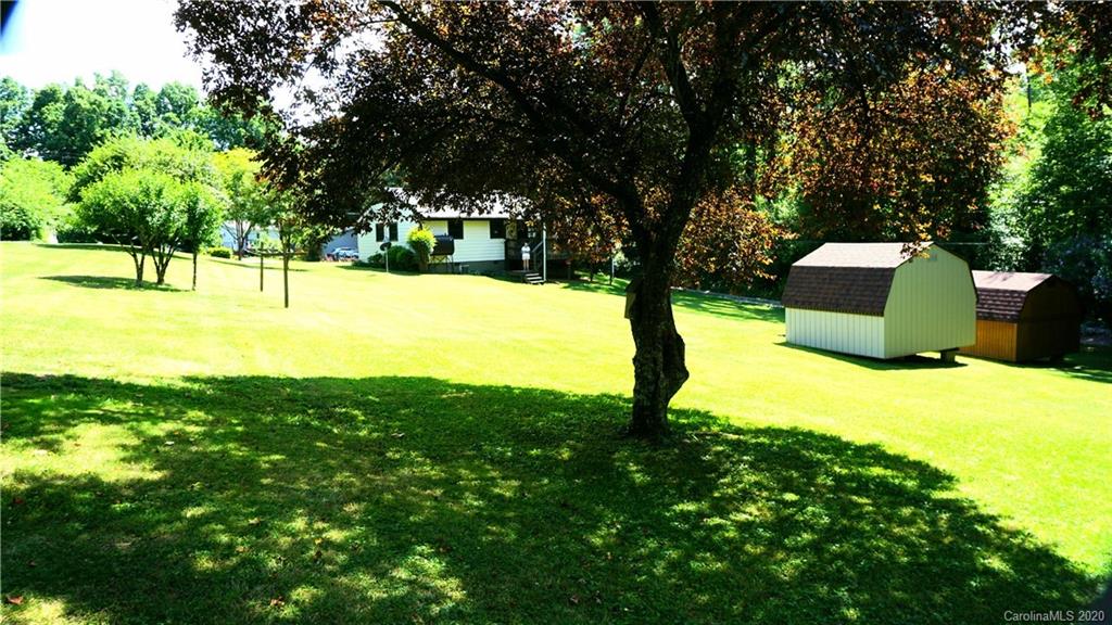 118 Liberty Road Candler, NC 28715 - Photo 7 of 23 Gallery Image 7