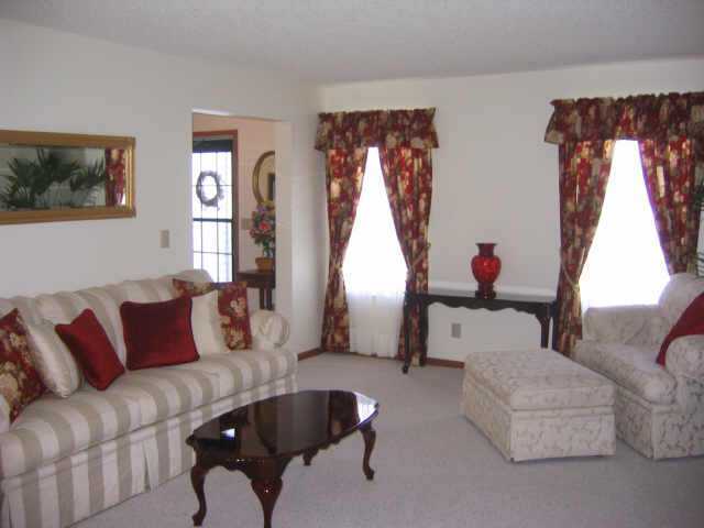 5583 Davidson Road Hilliard, OH 43026 - Photo 3 of 5 Gallery Image 3
