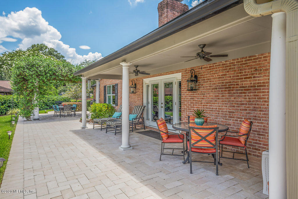 8161 Hunters Grove Road Jacksonville, FL 32256 - Photo 46 of 68 patio seating