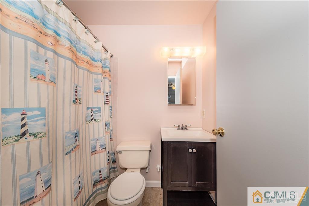 10 Packard Road East Brunswick, NJ 08816 - Photo 18 of 24 Gallery Image 18