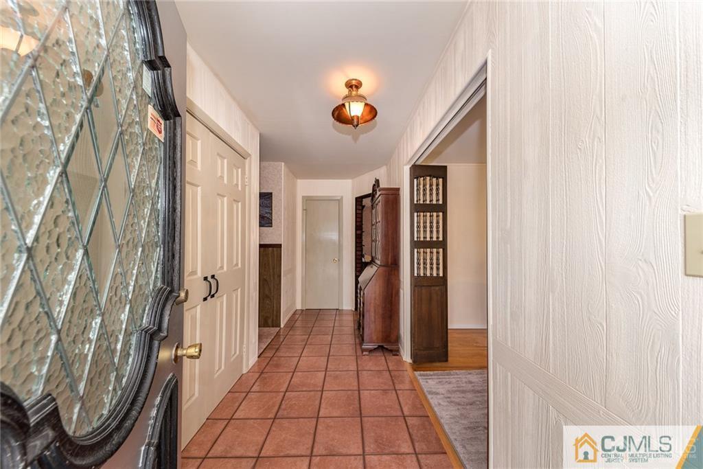 10 Packard Road East Brunswick, NJ 08816 - Photo 3 of 24 Gallery Image 3